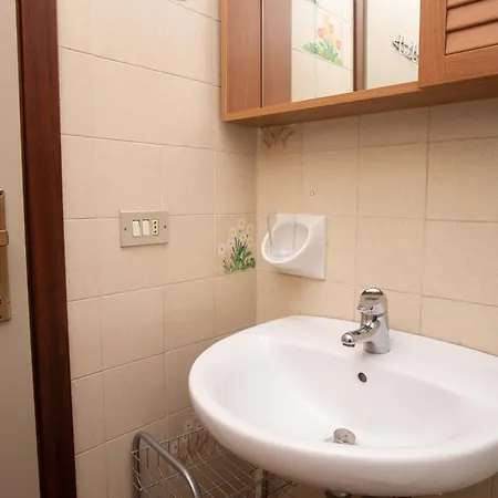 Lägenhet Marcelli, Delizioso Bilocale Con Terrazzo - M278 *